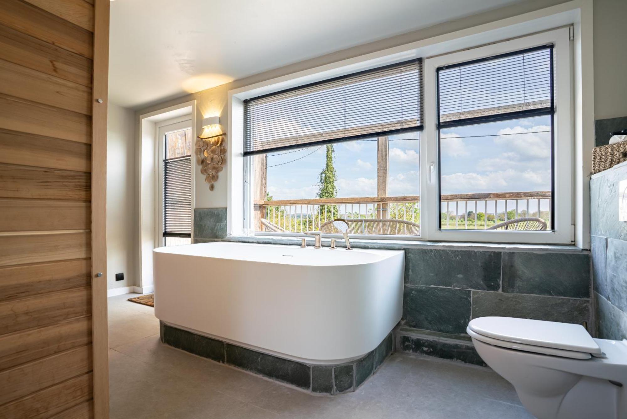 Maas Suites Lanaken Exterior photo